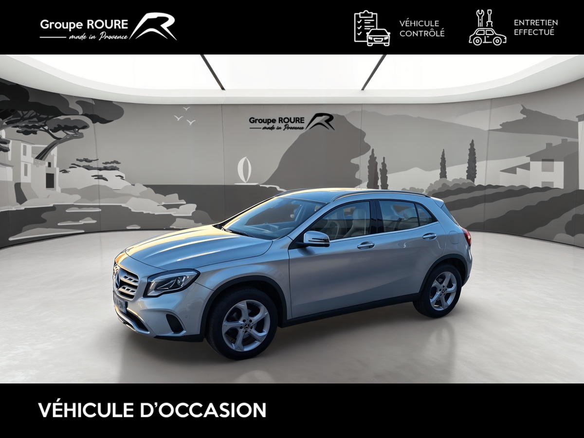 MERCEDES-GLA-GLA 200 d 7-G DCT-Sensation-22990-66321-roure-automobiles
