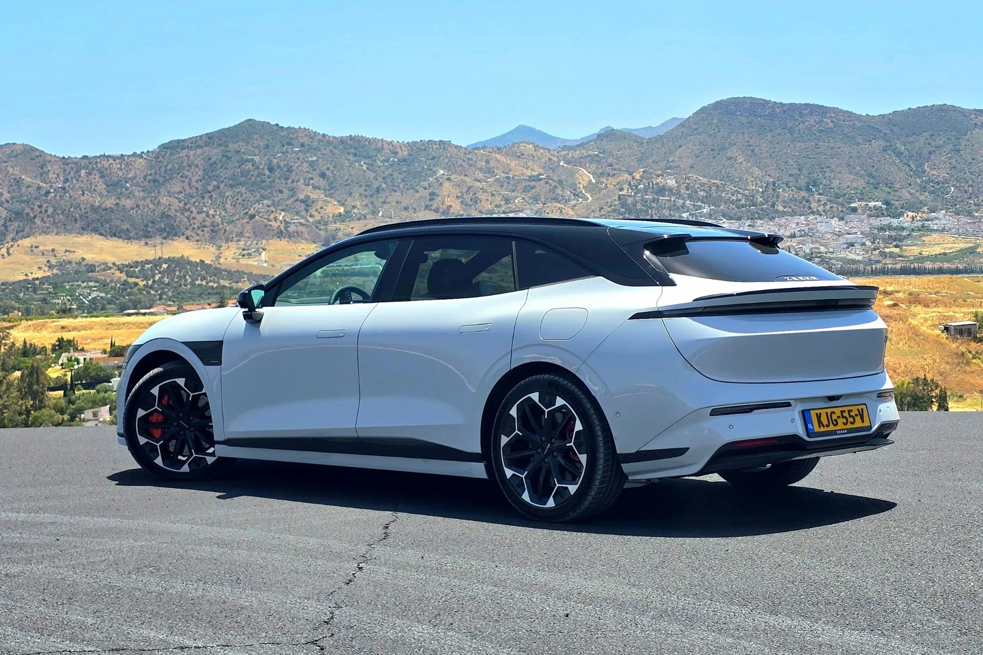 ZEEKR-7GT-7 GT-Privilege AWD Launch Edition-55910-150-roure-automobiles